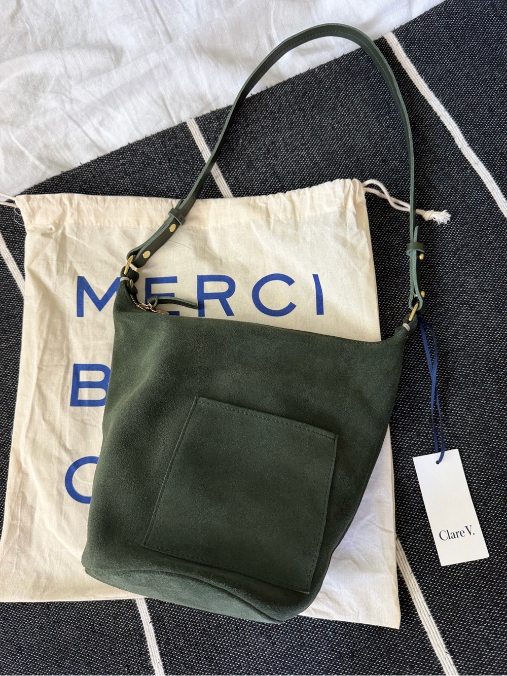 Clare V Peitite Jeanne Dark Olive Suede Bucket Shoulder Bag. NWT and dust bag